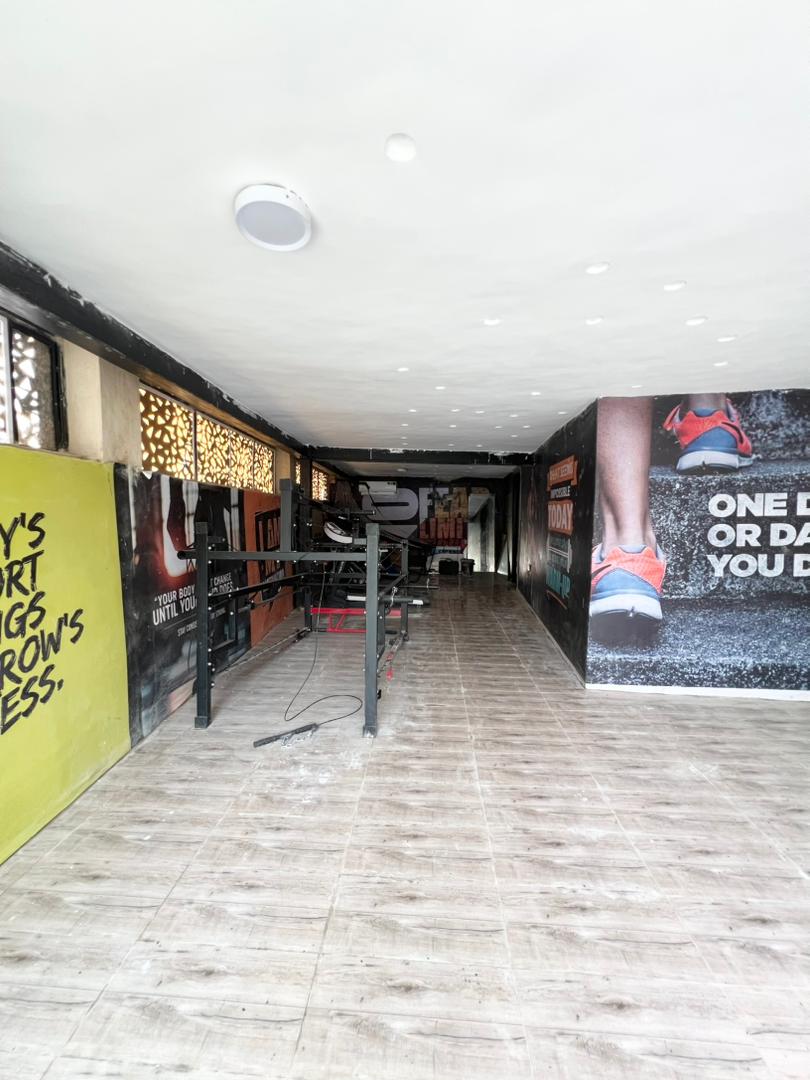 5-bedroom-detached-house-with-2-room-bq-for-sale-lagos (10)