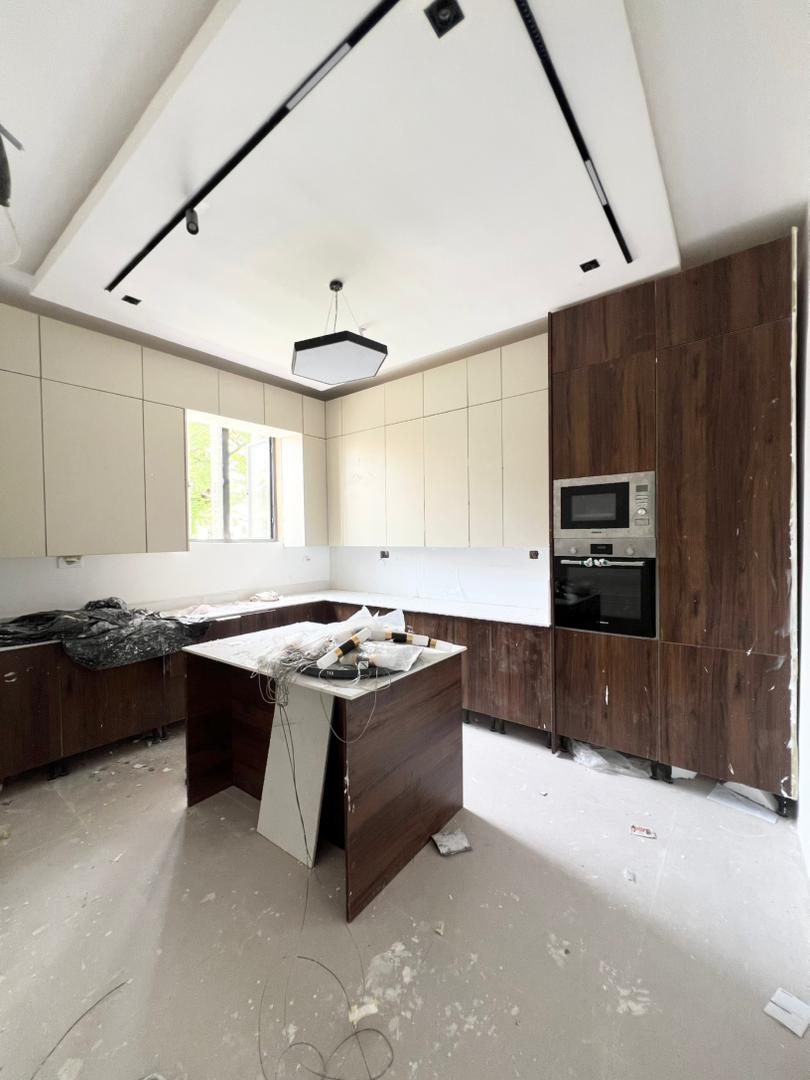 5-bedroom-detached-house-with-2-room-bq-for-sale-lagos (17)