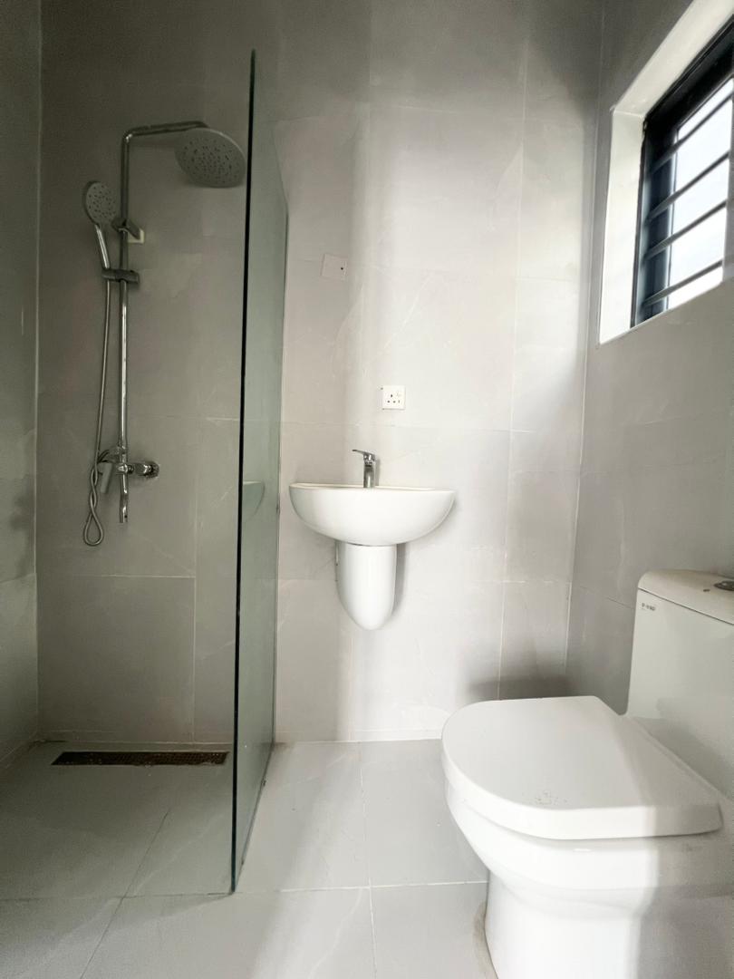 5-bedroom-fully-detached-duplex-for-sale-lagos (13)