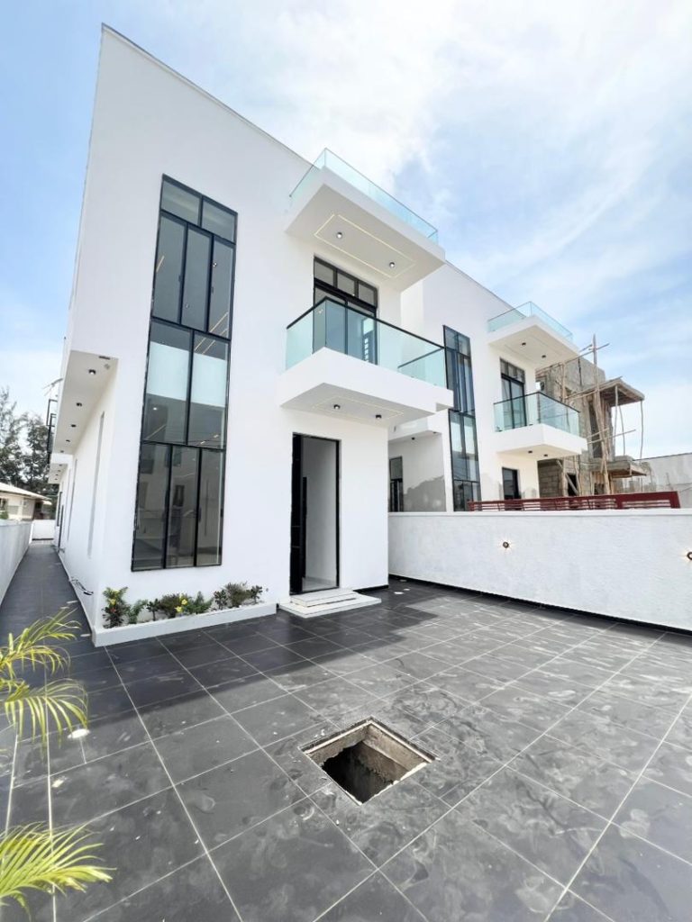 5-bedroom-fully-detached-duplex-for-sale-lagos (2)