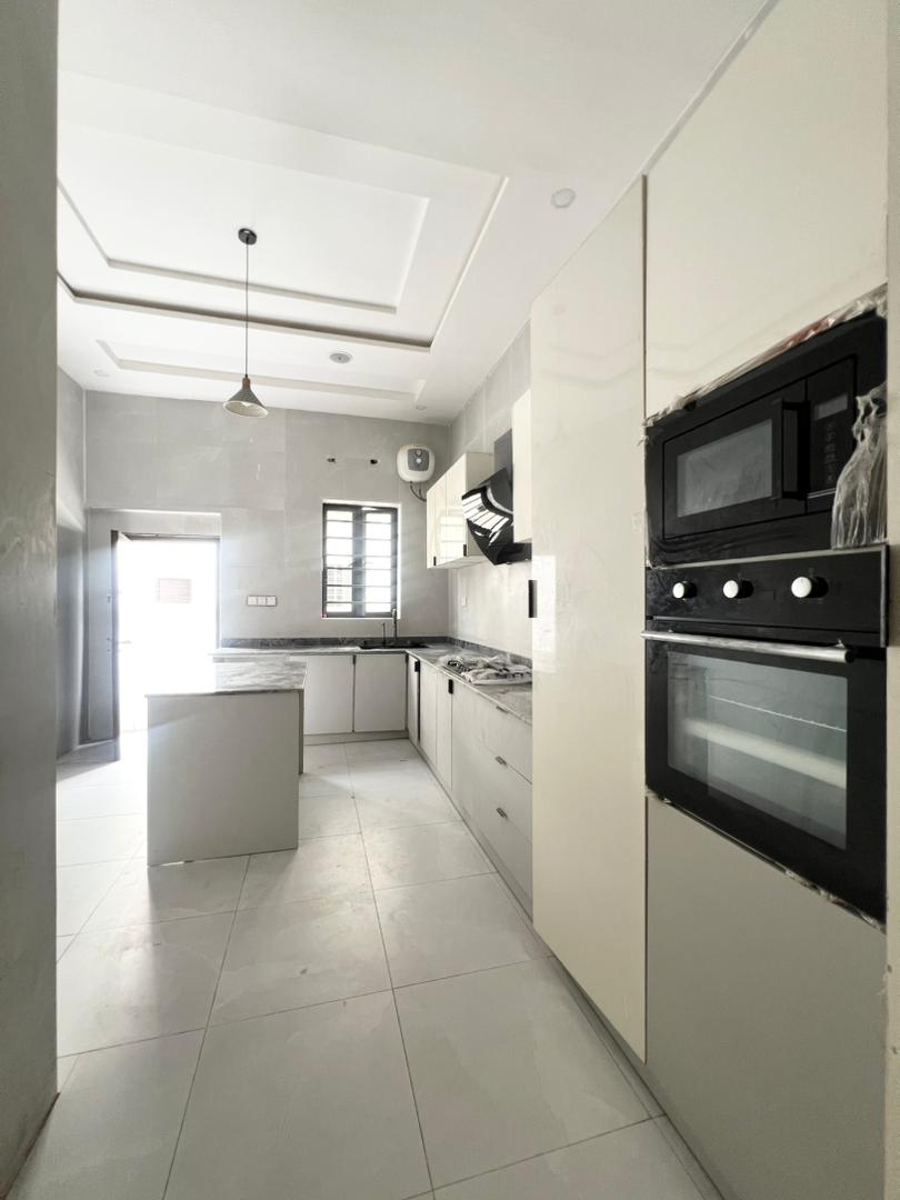 5-bedroom-fully-detached-duplex-for-sale-lagos (9)