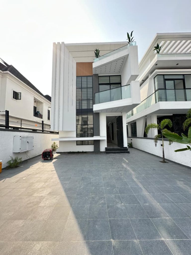 Fully detached Duplex Chevron