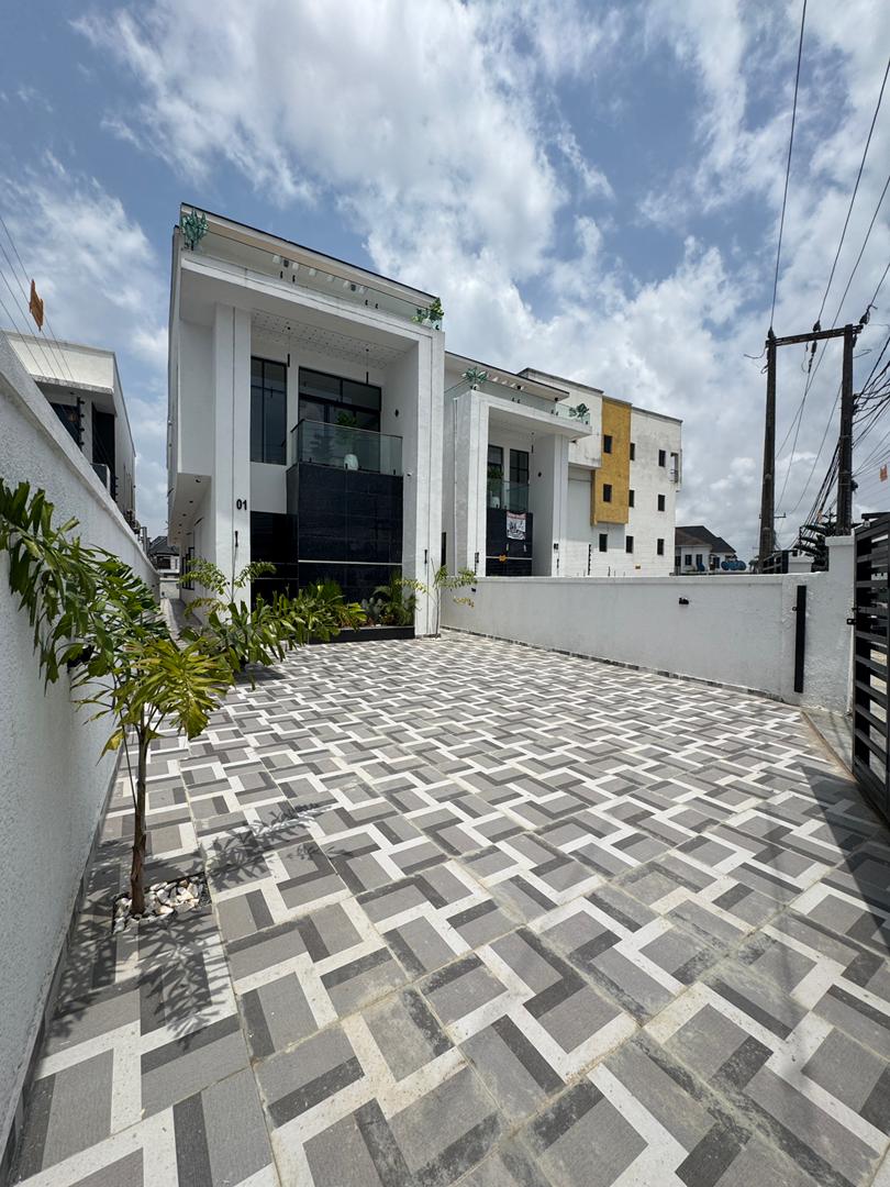 classy-4-bedroom-duplex-orchid-road-lekki-lagos-nigeria (18)