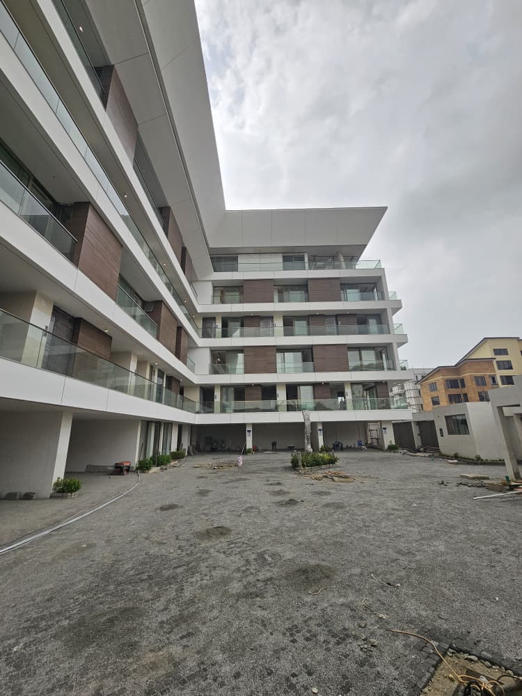 luxury-4-bedroom-maisonette-for-sale-lekki-phase-1-lagos (5)