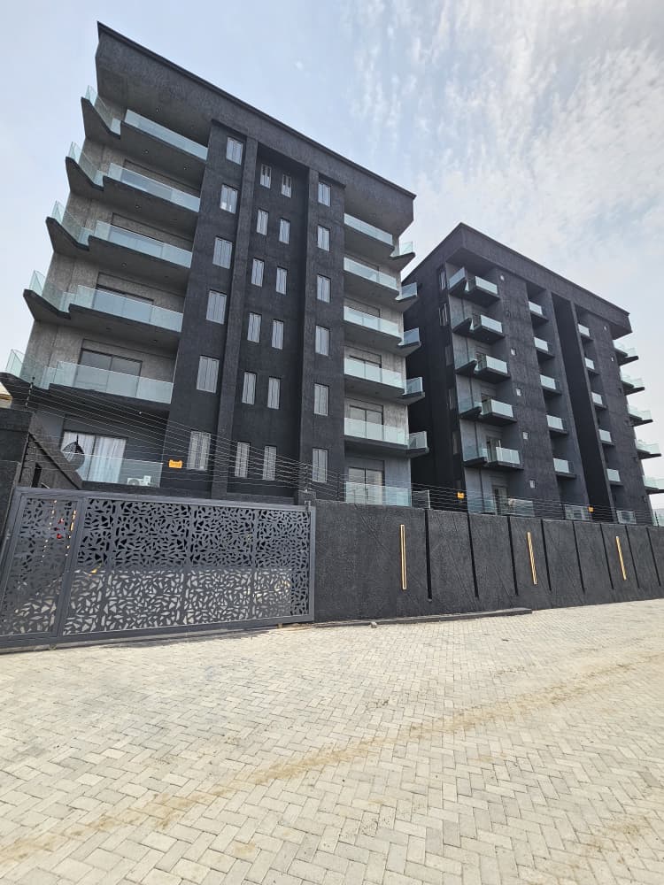 spacious-2-bedroom-apartment-for-sale-ikate-lekki-lagos (2)