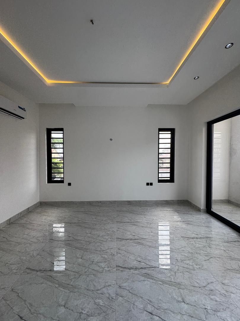 3-bedroom-maisonette-duplex-for-sale-lekki-phase-1-lekki-lagos (12)