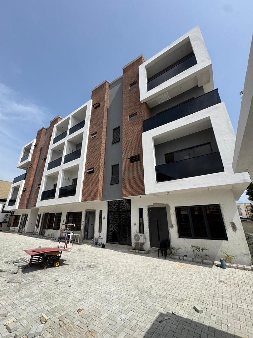 3-bedroom-maisonette-duplex-for-sale-lekki-phase-1-lekki-lagos (4)