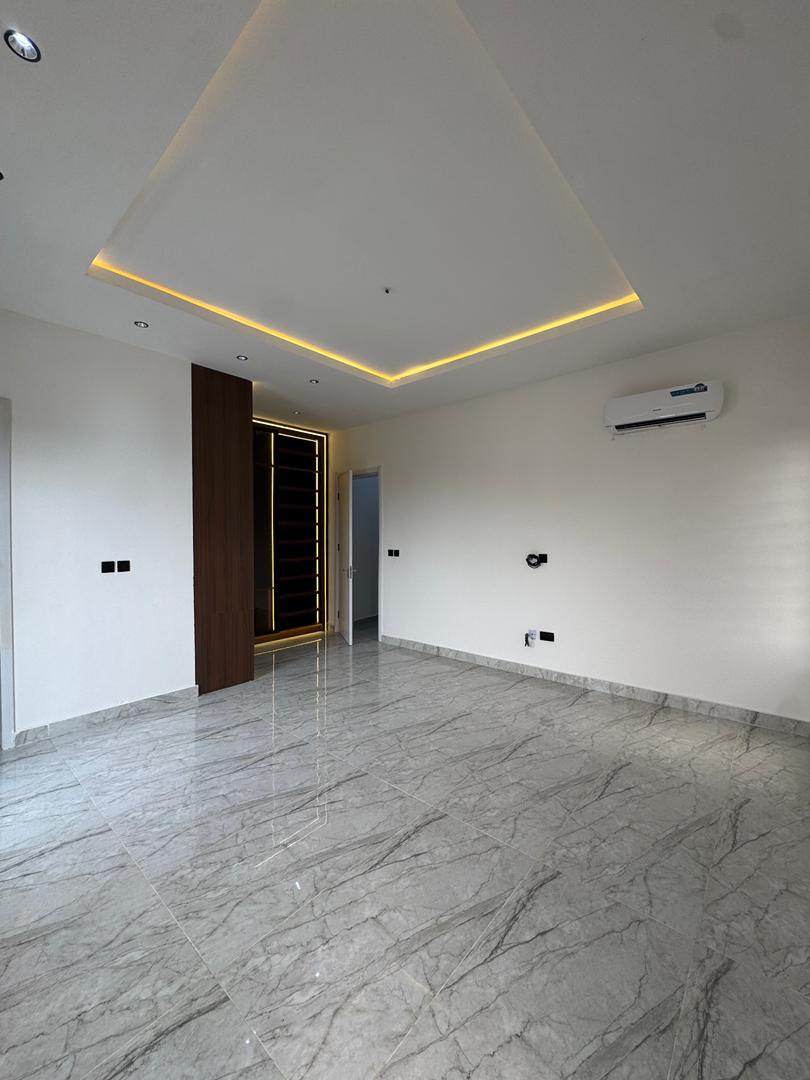 3-bedroom-maisonette-duplex-for-sale-lekki-phase-1-lekki-lagos (8)