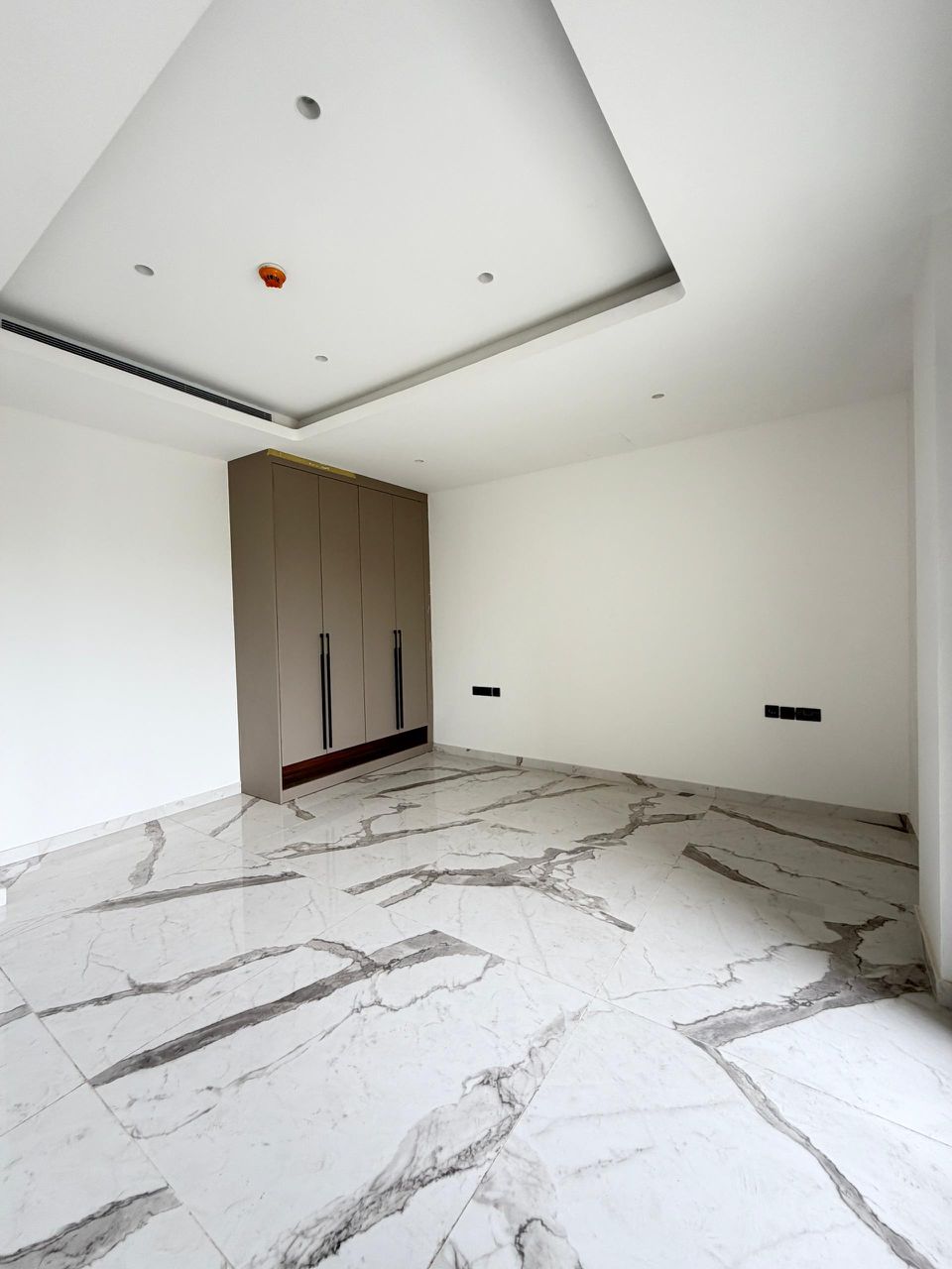 5-bedroom-duplex-for-sale-banana-island-ikoyi-lagos (20)