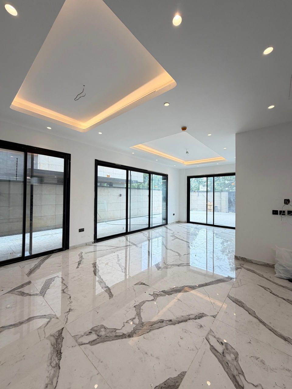 5-bedroom-duplex-for-sale-banana-island-ikoyi-lagos (9)