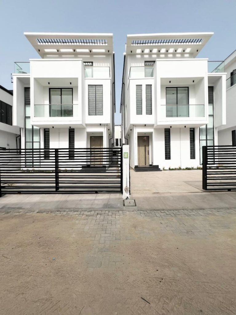 luxury-5-bedroom-fully-detached-duplex-sale Orchid Road