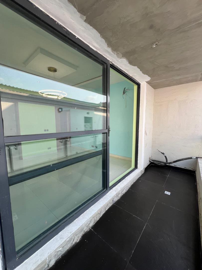 3-bedroom-flat-with-bq-for-sale-lekki-phase-1-lagos (12)