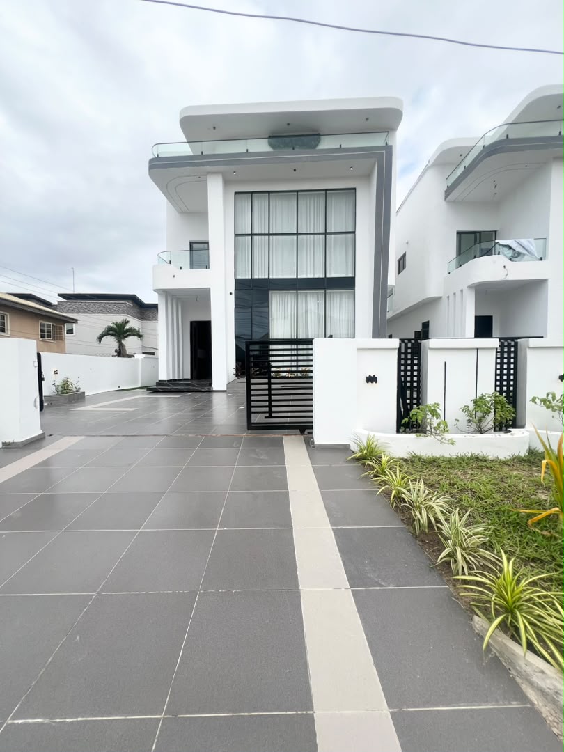 4-bedroom fully detached duplex for sale in Ajah (1)
