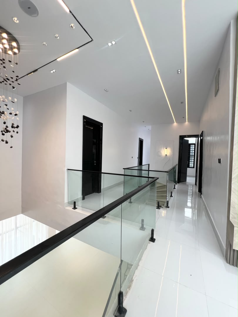 5-bedroom-fully-detached-duplex-swimming-pool-lagos (20)