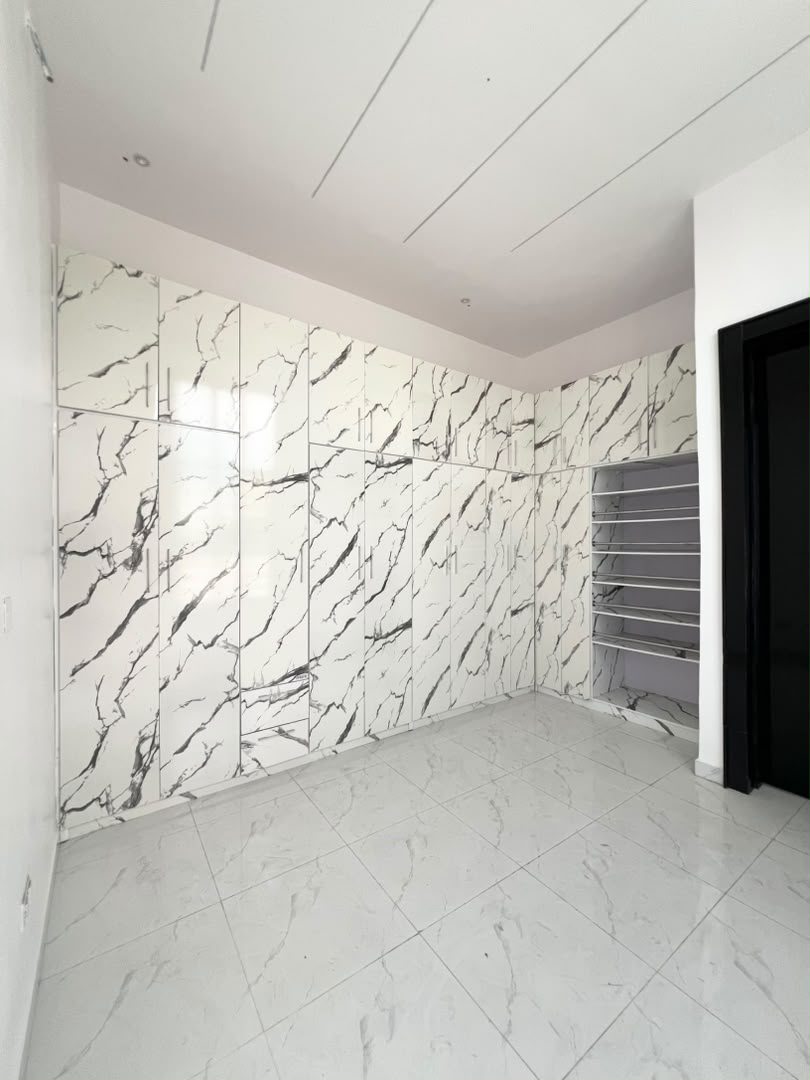 6-bedroom-fully-detached-duplex-chevron-lekki-lagos (4)