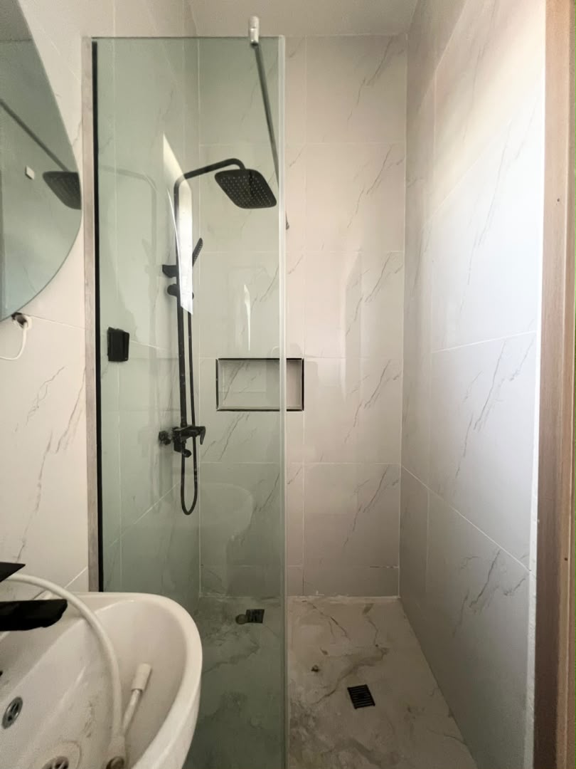 luxury-2-bedroom-apartment-for-sale-lekki-phase-1-lagos-affiliate-realtor (15)