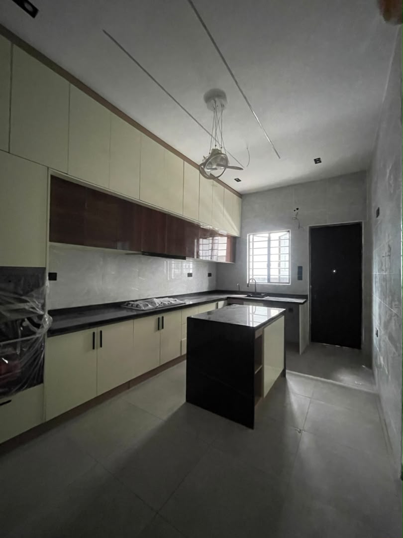 luxury-5-bedroom-duplex-orchid-lekki (9)