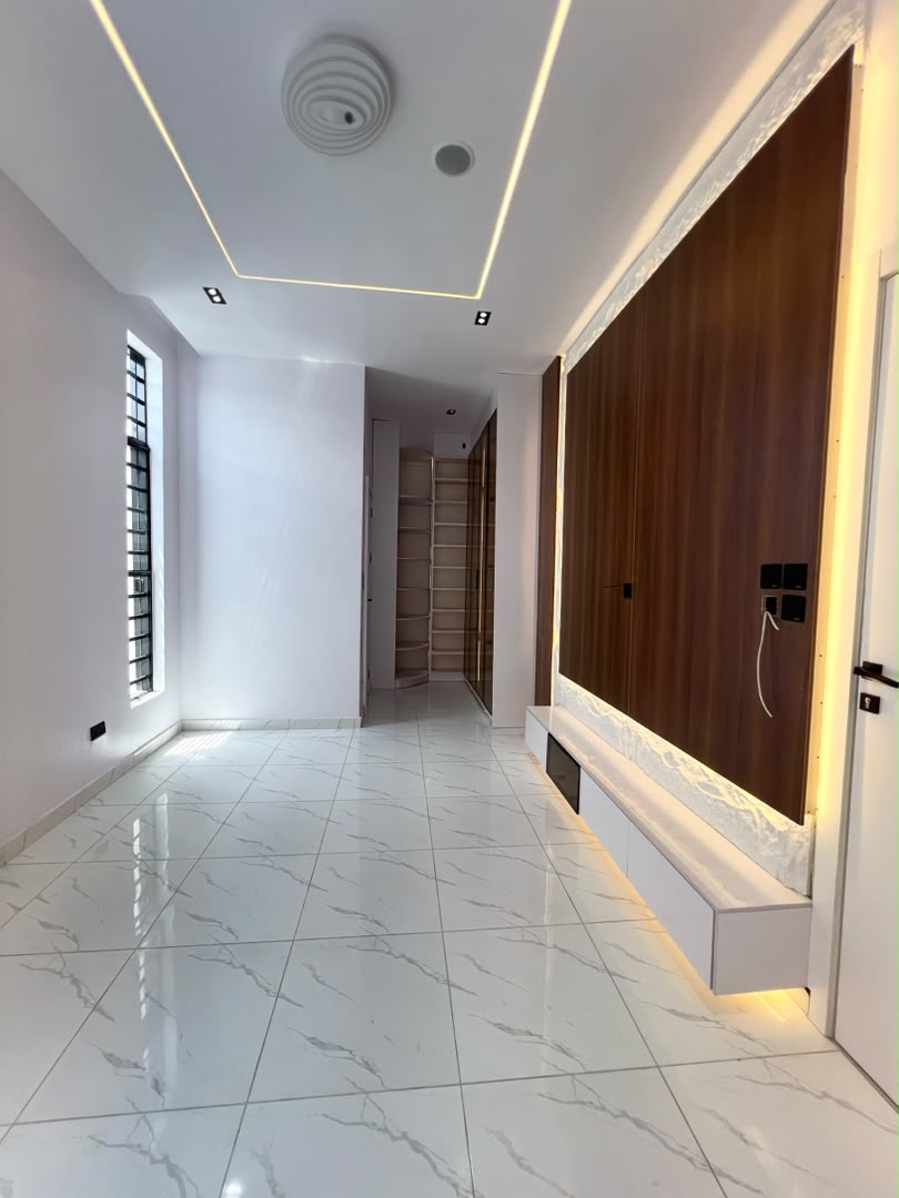 verified-2-bedroom-apartments-for-sale-ikate-lekki-lagos (12)