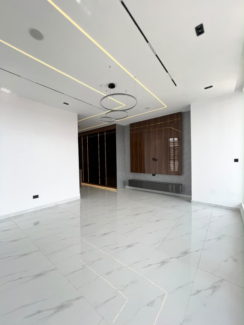 verified-2-bedroom-apartments-for-sale-ikate-lekki-lagos (15)