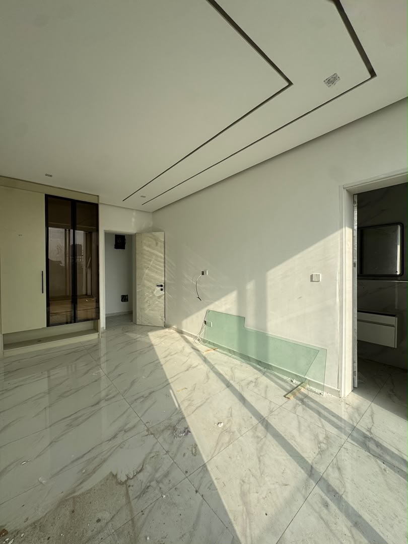 2-bedroom-apartment-lekki-phase-1-lagos-1 (10)
