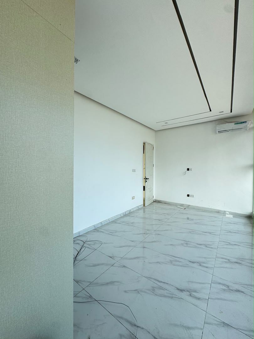 2-bedroom-apartment-lekki-phase-1-lagos-1 (5)