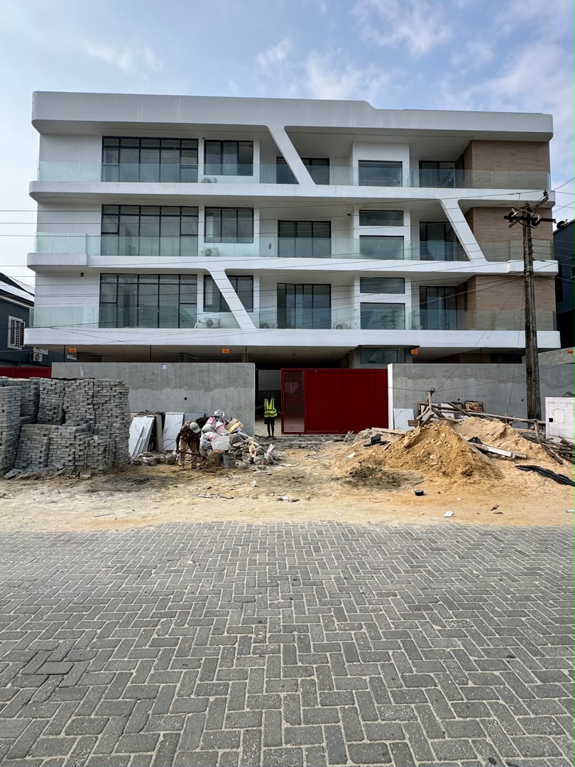 2-bedroom-apartment-lekki-phase-1-lagos-1-6.jpeg