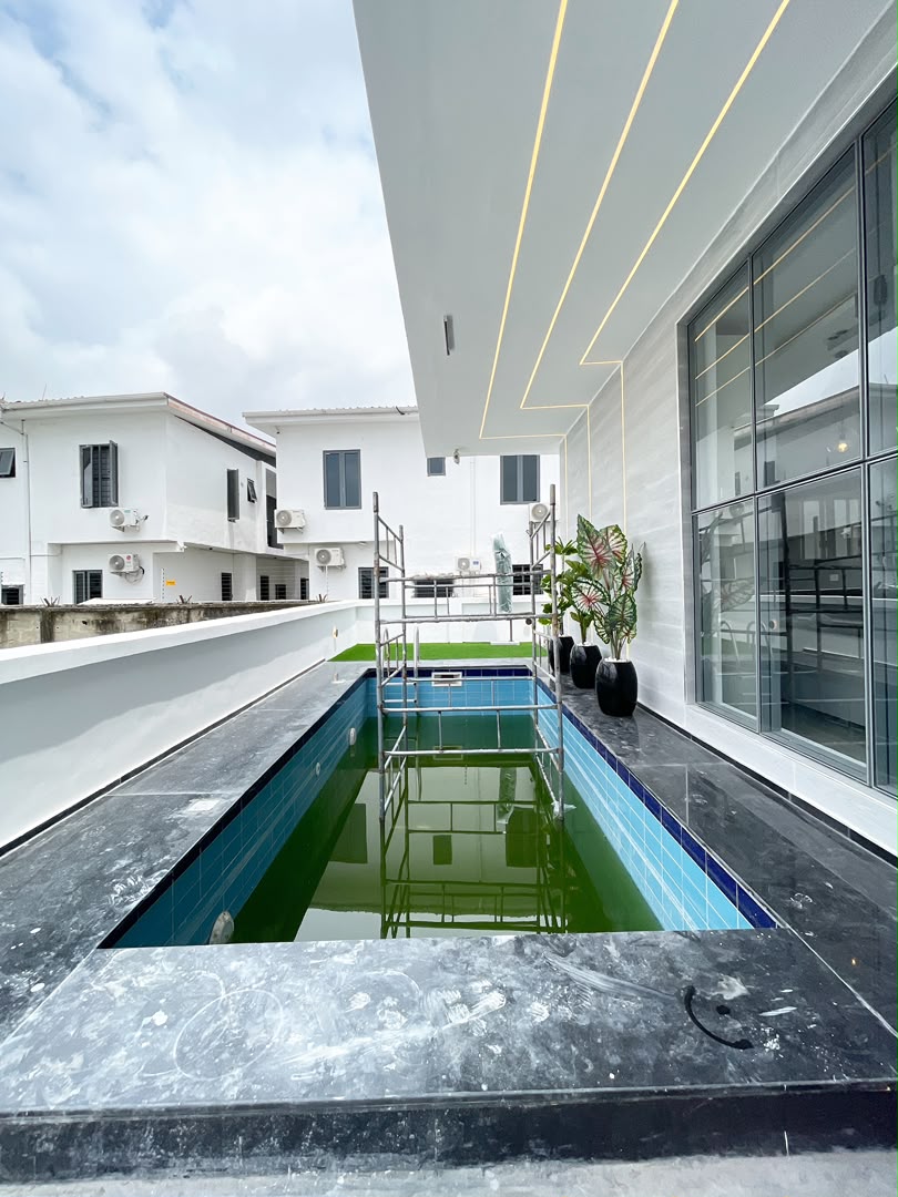 5-Bedroom Duplex Terrace For sale - Osapa London-Lekki (3)