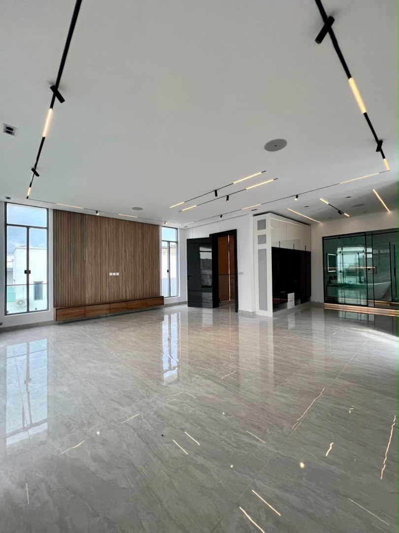 5-Bedroom Duplex Terrace For sale - Osapa London-Lekki (7)