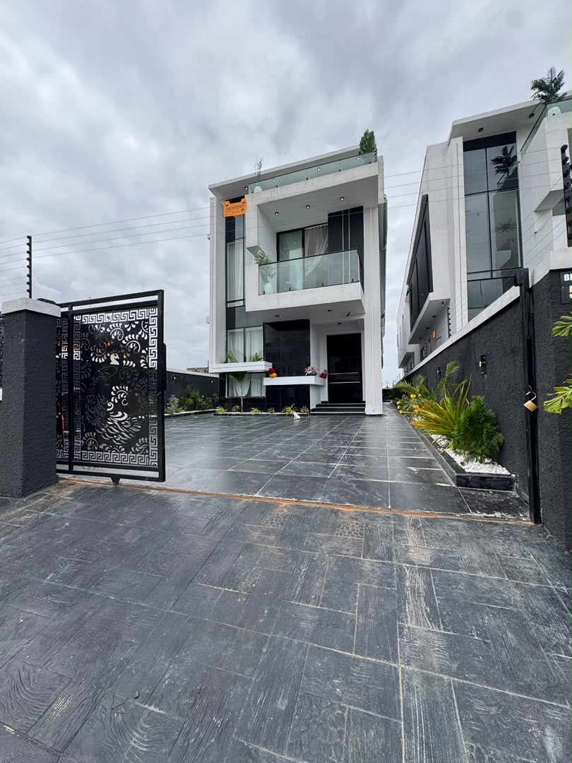 5-bedroom-detached-duplex-ologolo