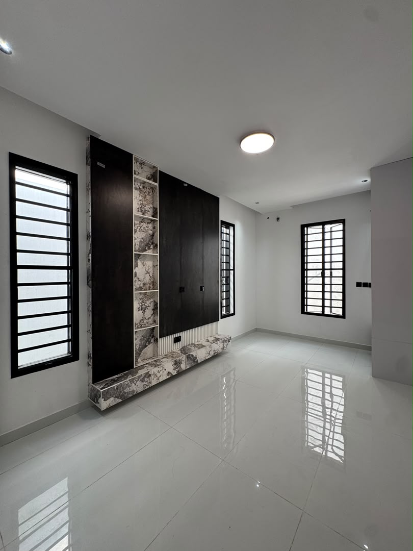 5-bedroom-property-for-sale-ikota-lekki-lagos-1 (11)