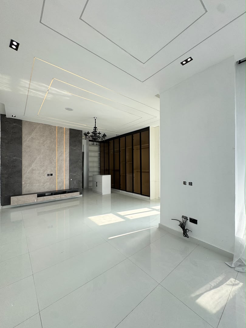 5-bedroom-property-for-sale-ikota-lekki-lagos-1 (13)