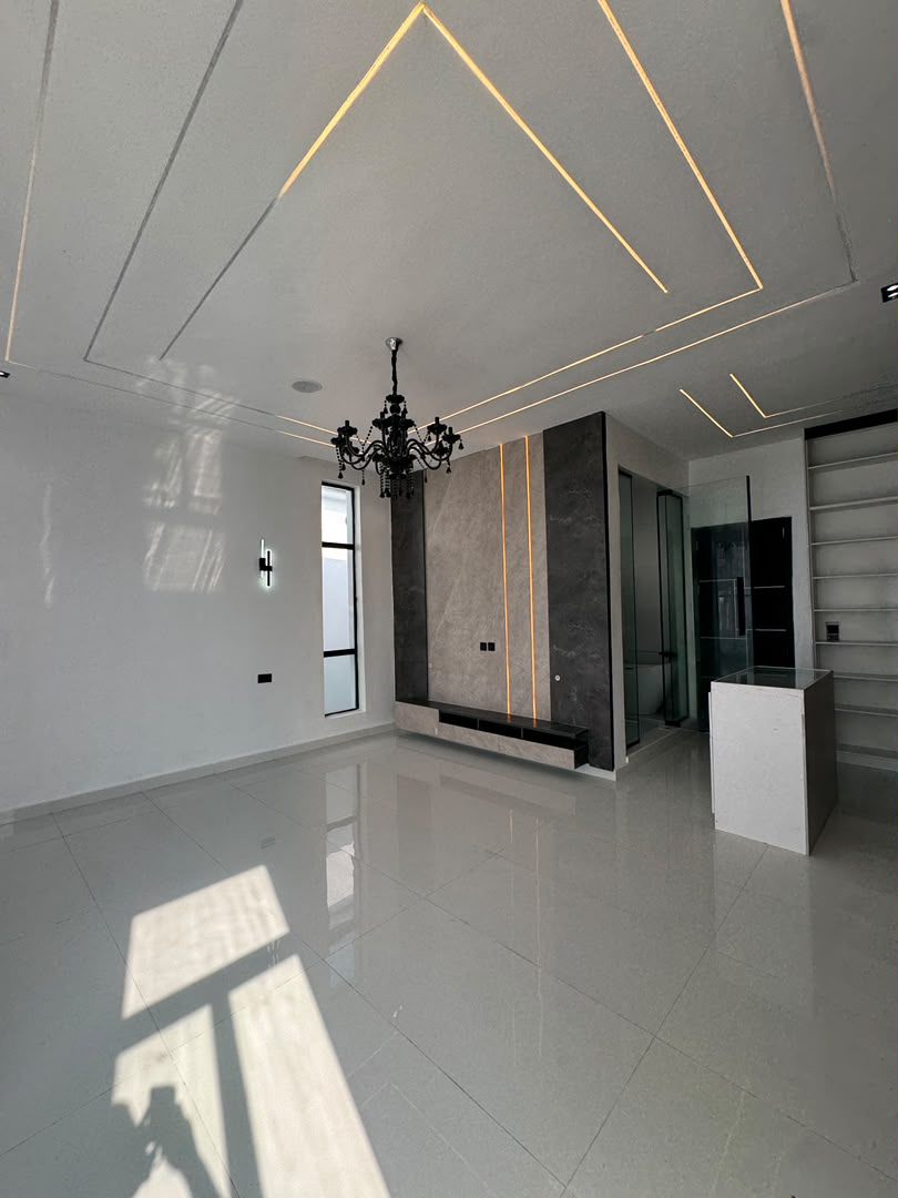 5-bedroom-property-for-sale-ikota-lekki-lagos-1 (18)