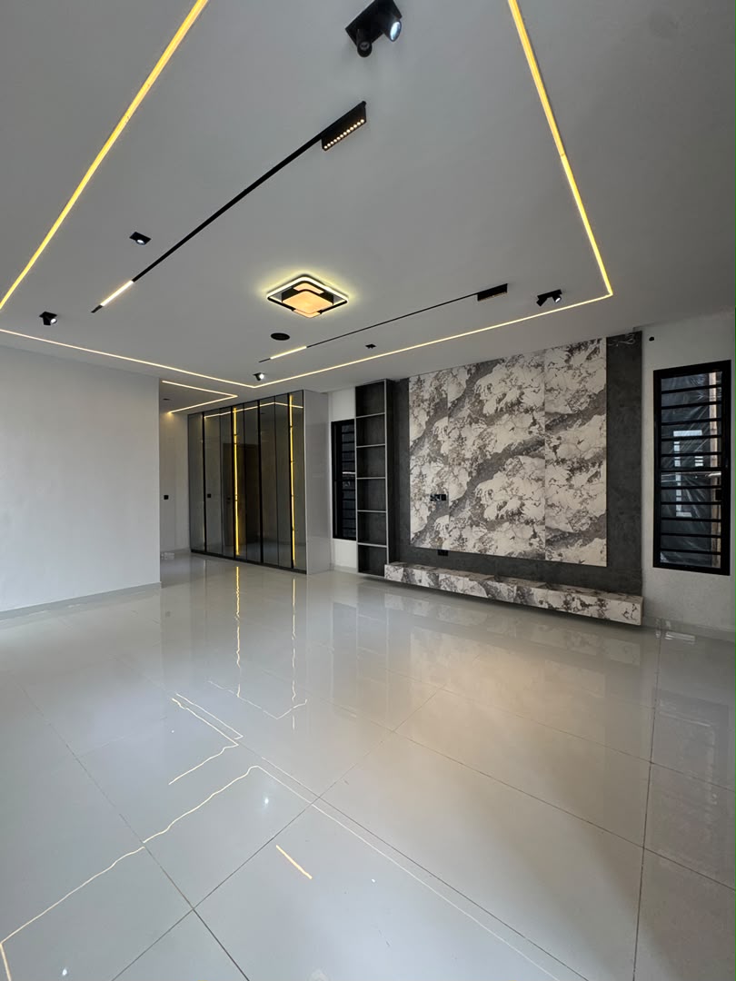 5-bedroom-property-for-sale-ikota-lekki-lagos-1 (6)