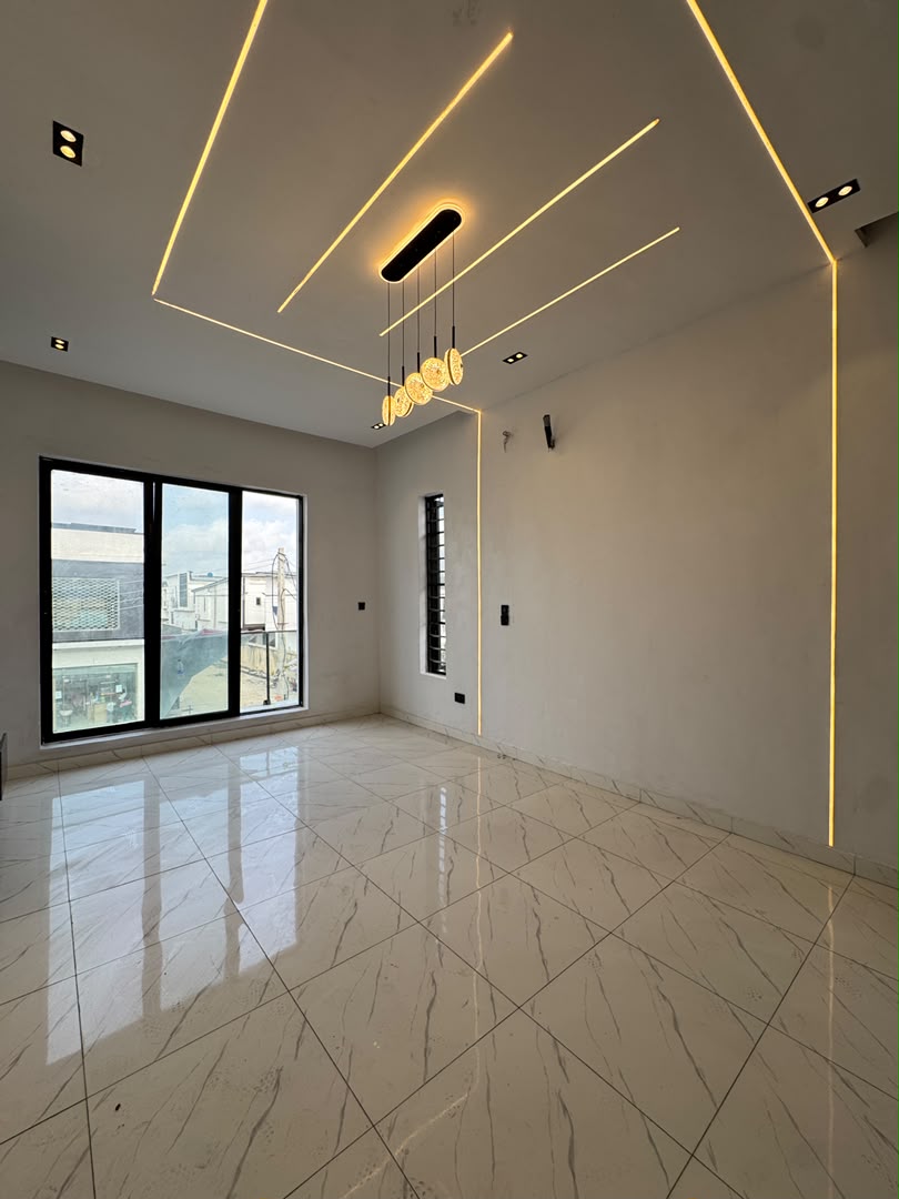 5-bedroom-property-ikota-lekki-lagos-1 (17)