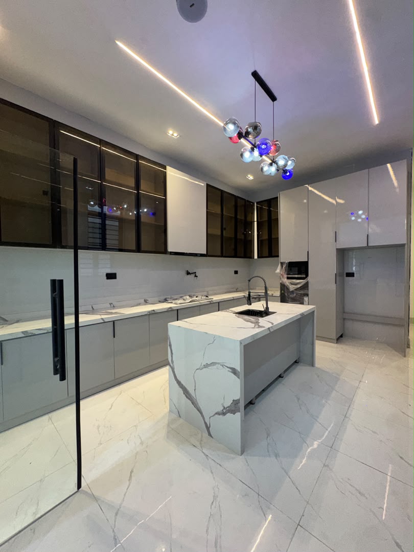 Fully Detached House For Sale in CHEVRON DRIVE LEKKI (15)