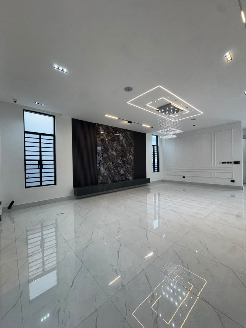 Fully Detached House For Sale in CHEVRON DRIVE LEKKI (6)
