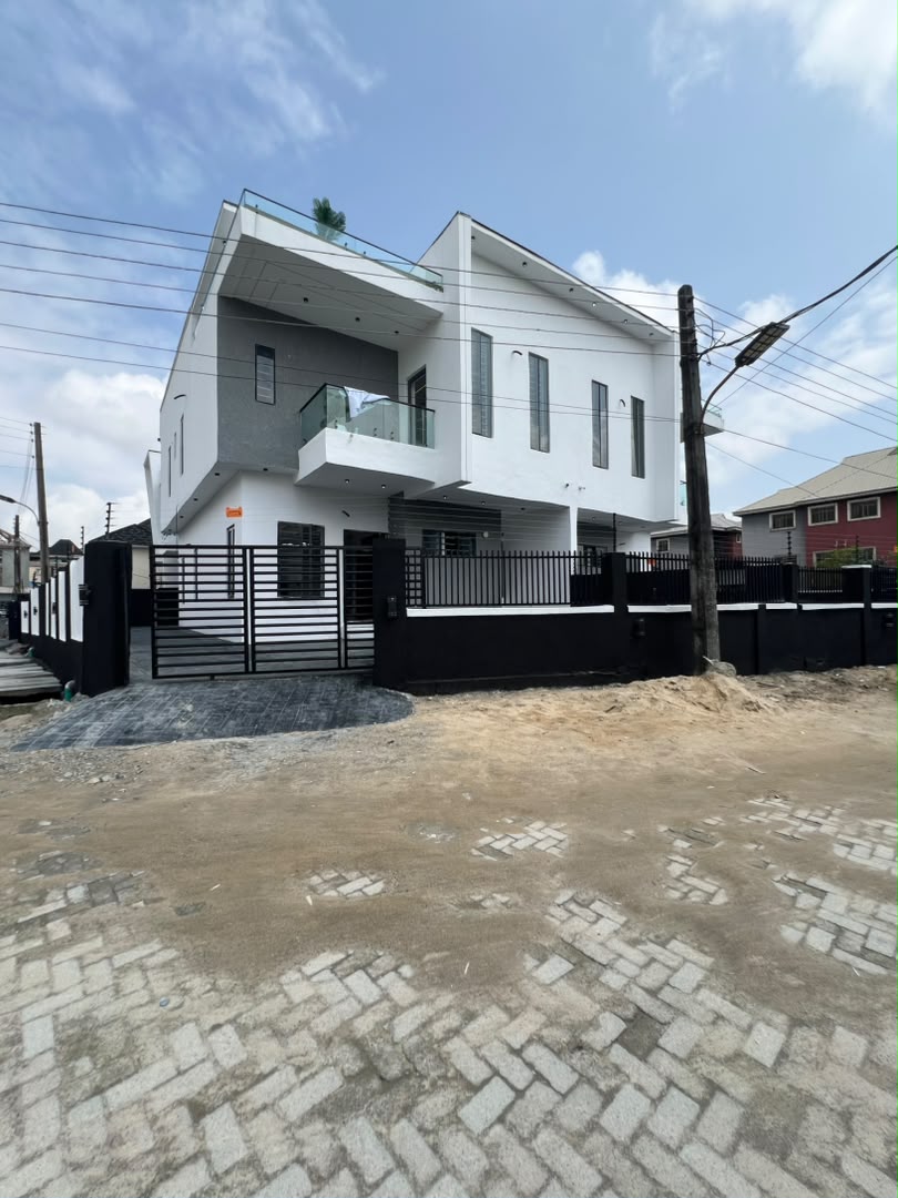 4-bedroom-semi-detached-duplex-chevron-lekki-lagos-1 (25)