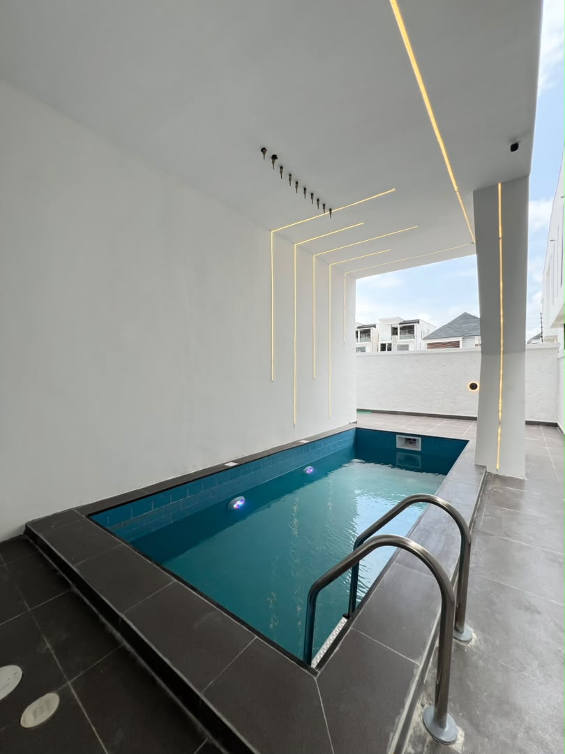 5-bedroom-fully-detached-duplex-with-bq-orchid-lekki-lagos-1 (7)